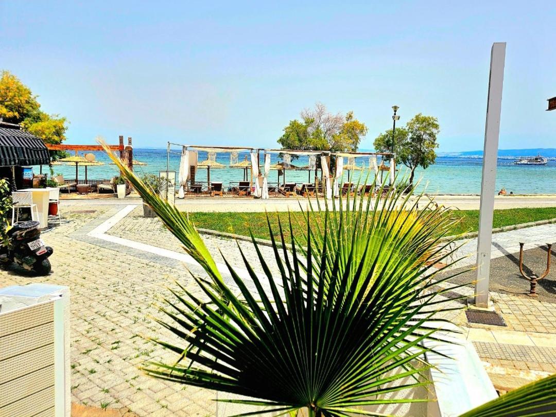 Ferienwohnung Sun Sea No 7 First Line Peraía Exterior foto