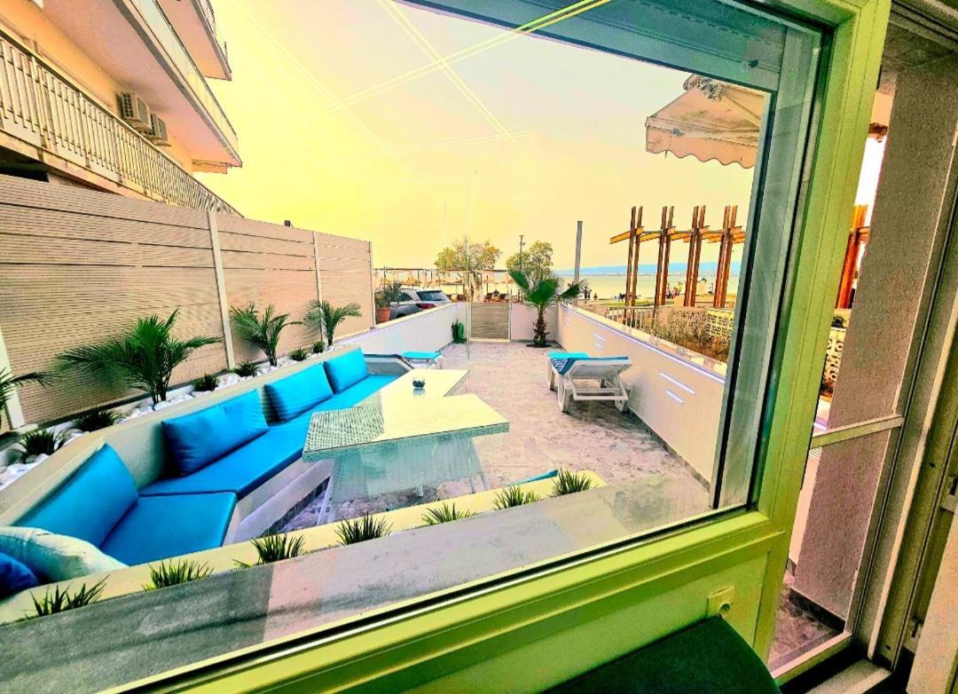 Ferienwohnung Sun Sea No 7 First Line Peraía Exterior foto